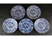 Antik öt darab Meisseni hagymamintás kék fehér porcelán lapostányér 25 cm