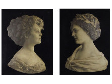 Dombornyomott fekete-fehér női portré pár fotográfia
