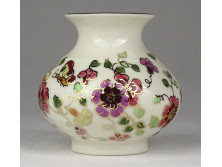 Vajszínű pillangós Zsolnay porcelán váza 6.7 cm