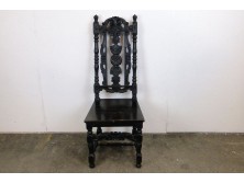 Antik faragott támlás szék trónszék