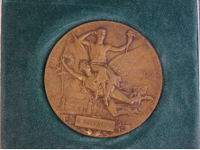 Francia nemzetközi kiállítás bronz érem 1900