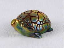 Eozin mázas Zsolnay porcelán teknős