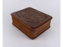 Antik faragott virágmintás szecessziós fadoboz 22.5 x 19 x 8.7 cm