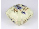 Búzavirágos Zsolnay porcelán bonbonier